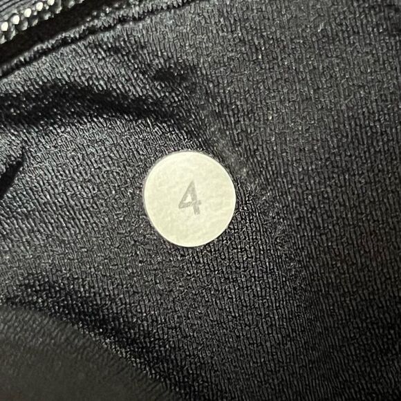 Lululemon Pace Rival Crop 4 Run Pockets Inspire Solid Black Luxtreme - Picture 5 of 10